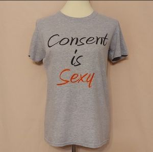 ‼️3 for $10‼️  Gray "Consent is Sexy" Graphic Short Sleeve T-shirt